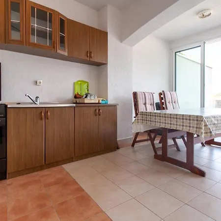 דירה Apartments Maestral *